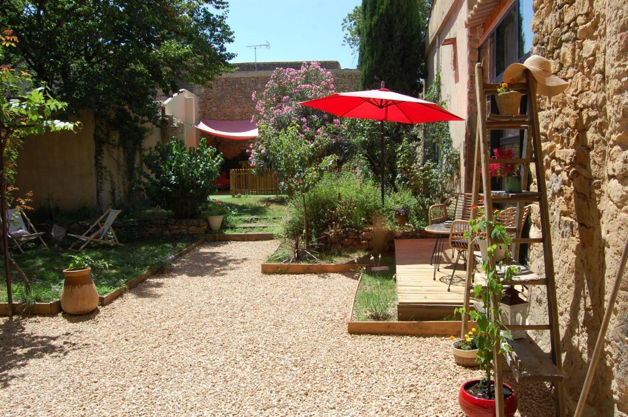 La Bucolique, Chambres Et Jardin D'Hotes 撒波兰 外观 照片