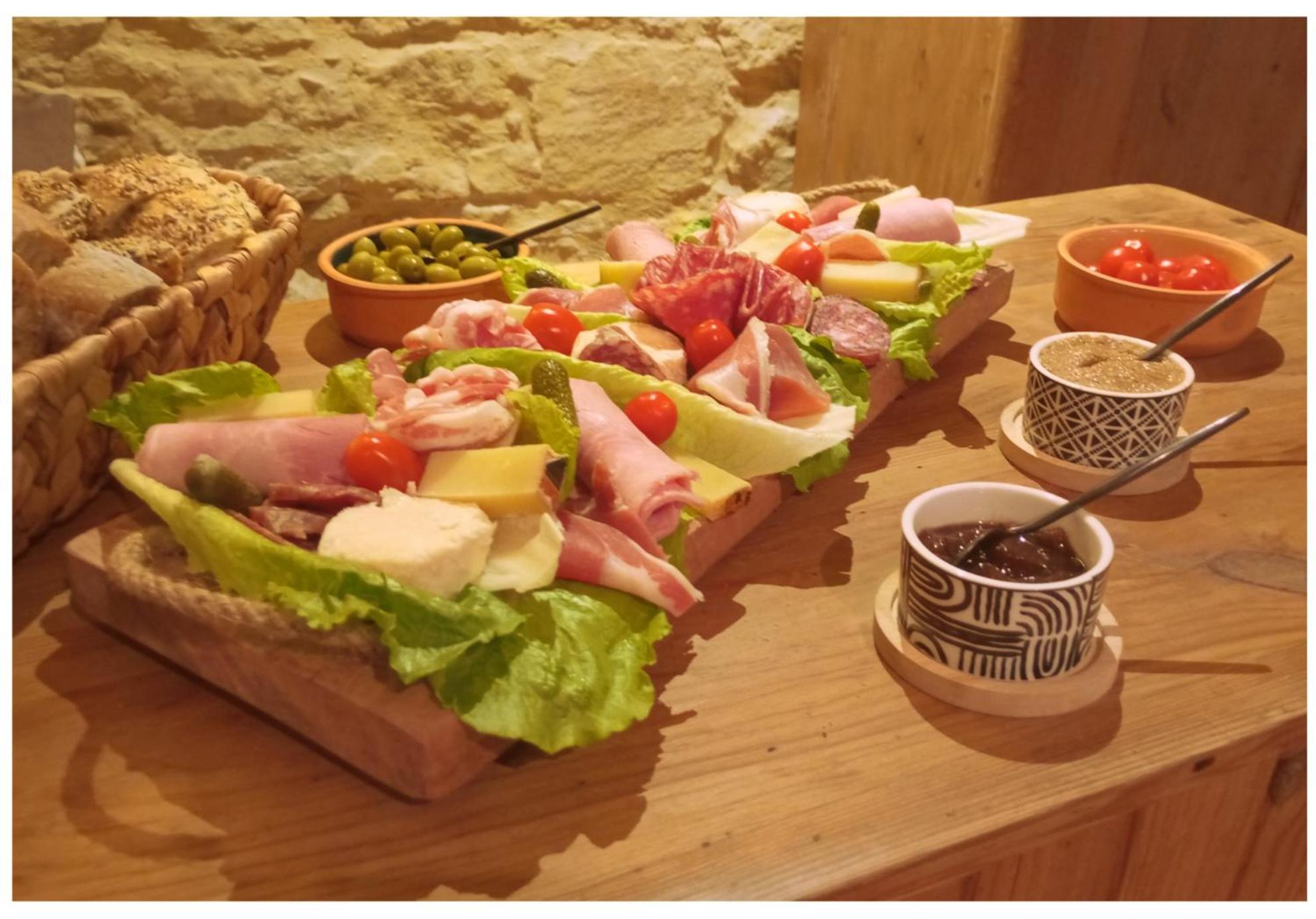 La Bucolique, Chambres Et Jardin D'Hotes 撒波兰 外观 照片
