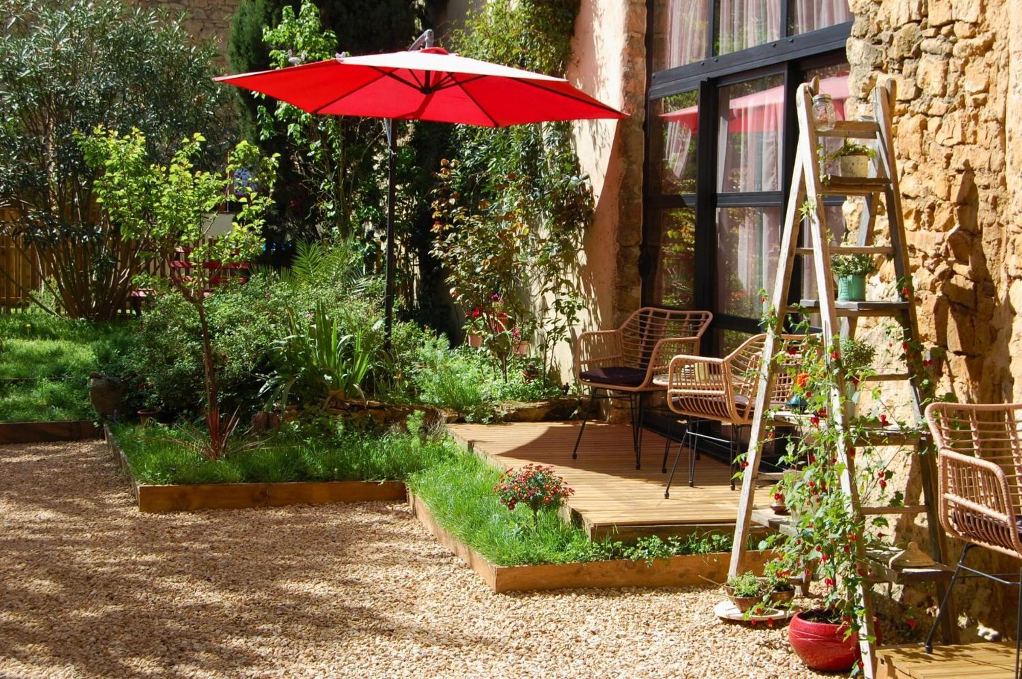 La Bucolique, Chambres Et Jardin D'Hotes 撒波兰 外观 照片
